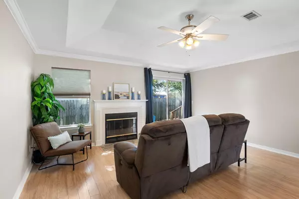 1912 Spiller Way, Fort Walton Beach, FL 32547