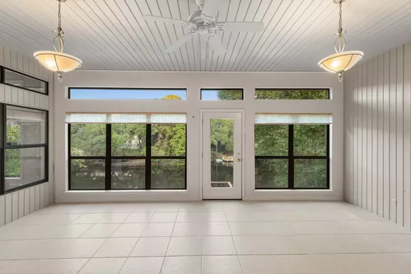 Niceville, FL 32578,629 Carr Drive