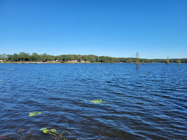 Defuniak Springs, FL 32433,227 Holland Road