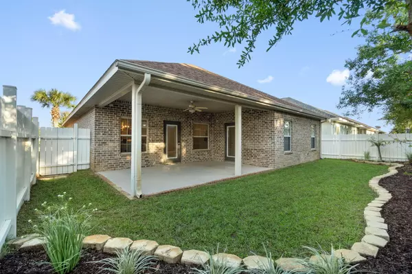 Navarre, FL 32566,2071 Fountainview Drive