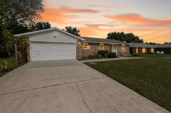 104 Louise Drive, Crestview, FL 32536