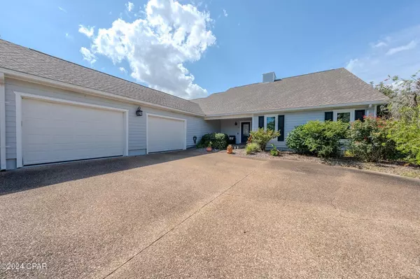 Panama City Beach, FL 32408,312 Wahoo Road