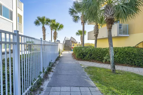 Fort Walton Beach, FL 32548,2003 Devmor Court #1C