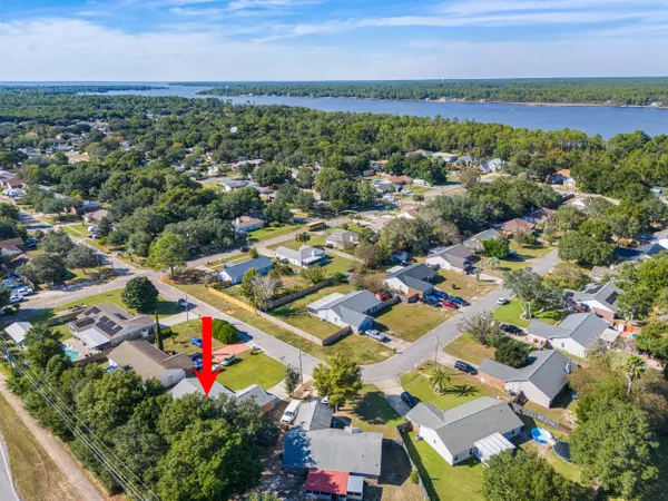 Navarre, FL 32566,7933 Skyview Boulevard