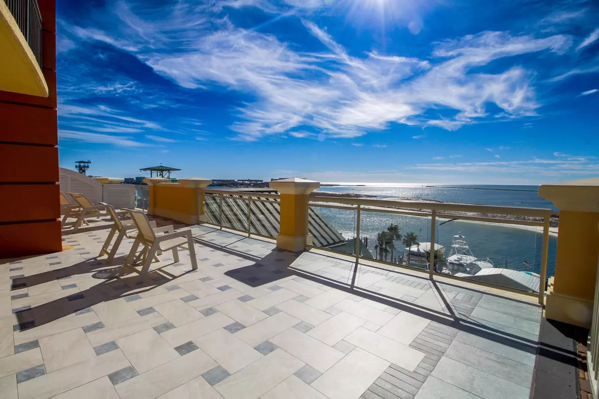 Destin, FL 32541,10 Harbor Boulevard  #E105F