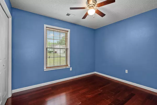 Crestview, FL 32539,147 Nicole Lane