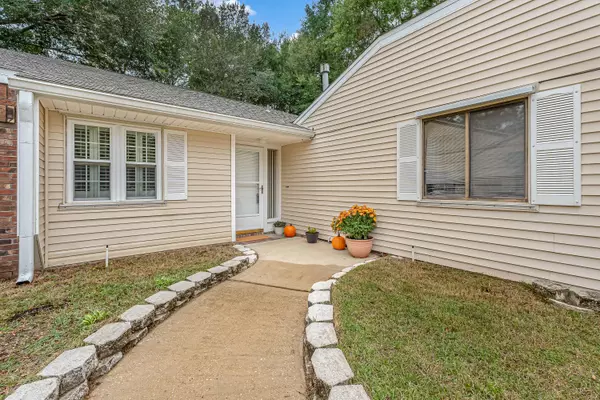 Niceville, FL 32578,200 Long Leaf Court