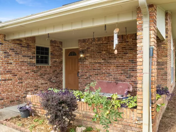 Mary Esther, FL 32569,15 W Casa Loma Drive