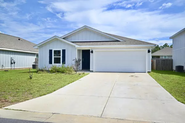 429 Scarborough Street, Crestview, FL 32539