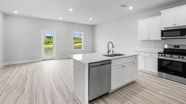 Mary Esther, FL 32569,38 Hatten Court