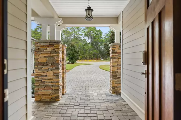 Panama City Beach, FL 32413,1725 Lost Cove Lane