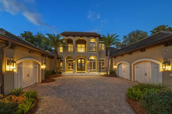 Destin, FL 32541,446 Admiral Court