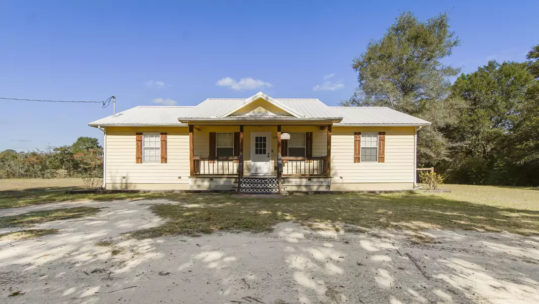 6837 Co Highway 1087, Defuniak Springs, FL 32433