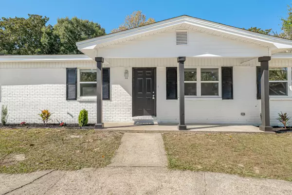 Shalimar, FL 32579,15 Oak Lane