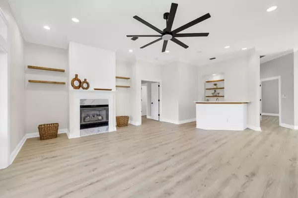 Destin, FL 32541,266 Chipola Cove