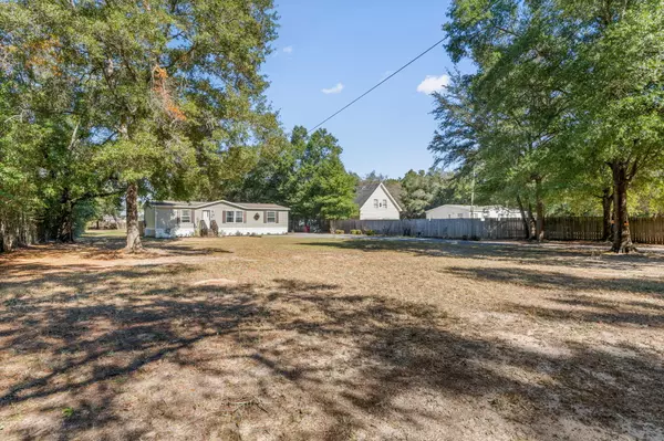 Milton, FL 32583,8680 John Hamm Road