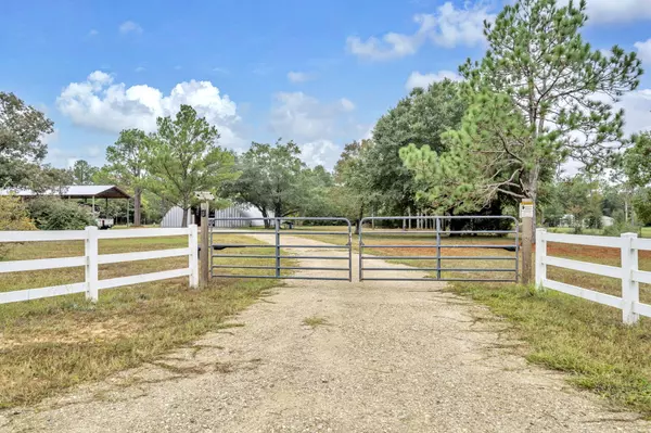 Crestview, FL 32539,4156 Painter Branch Road