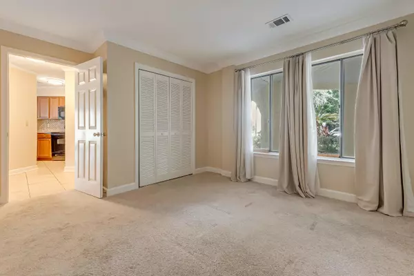 Niceville, FL 32578,303 Westlake Court