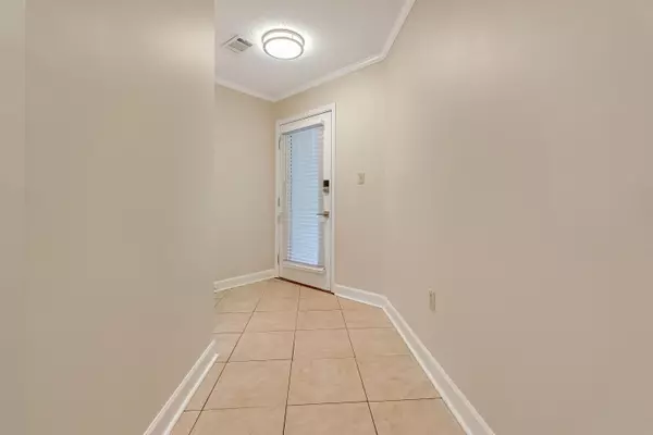 Niceville, FL 32578,303 Westlake Court