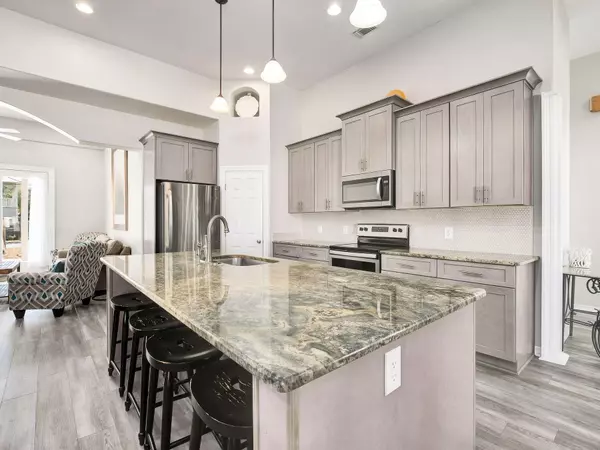 Destin, FL 32541,4583 Luke Avenue