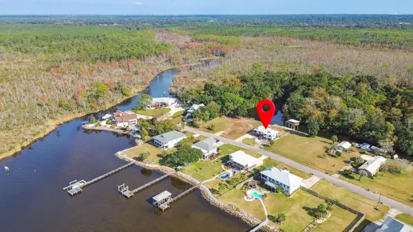 Pensacola, FL 32506,1360 La Paz Street Street