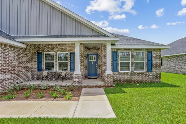 Milton, FL 32583,4257 Elvis Presley Drive