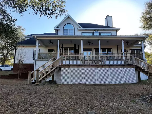 Defuniak Springs, FL 32435,75 Evergreen Parkway