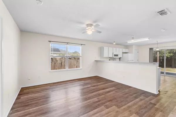 Gulf Breeze, FL 32563,1982 Pentagon Street