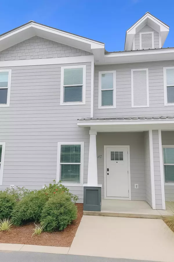 147 N Sand Palm Road, Freeport, FL 32439