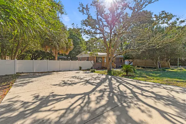 Destin, FL 32541,612 Beach Drive