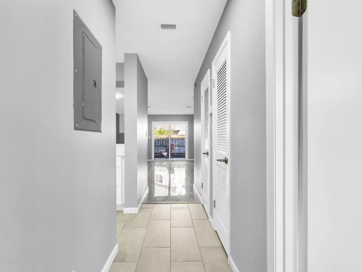 Destin, FL 32541,734 Legion dr #64