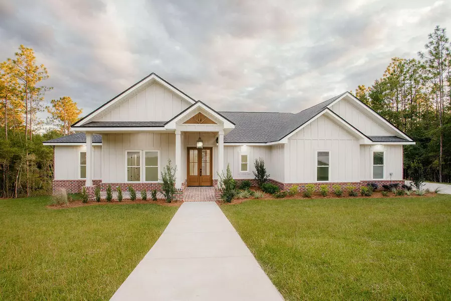 2474 Hammock Lane, Crestview, FL 32536