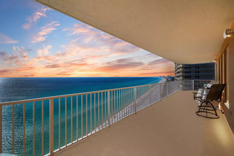 5004 Thomas Drive  #1712, Panama City Beach, FL 32408