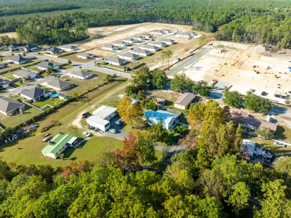 Freeport, FL 32439,176 Bourbon Street