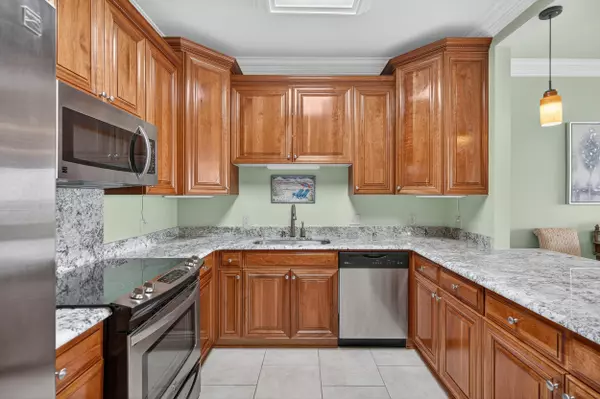 Destin, FL 32541,30 Moreno Point Road  #702A