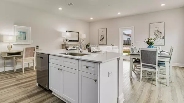 Navarre, FL 32566,8483 Midtown Court