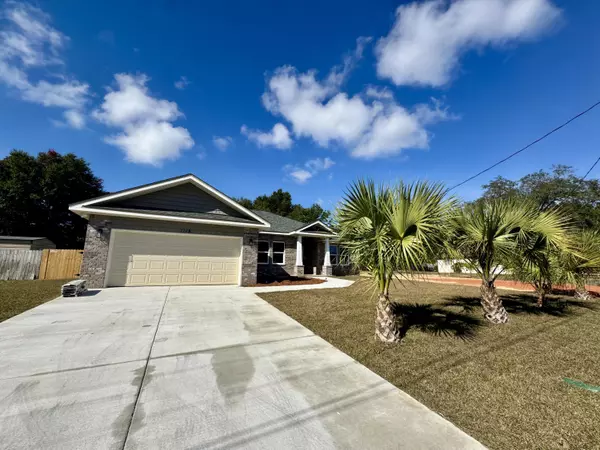 Mary Esther, FL 32569,114 A Marimba Street