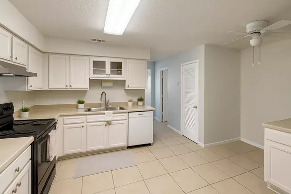 Fort Walton Beach, FL 32548,618 Gap Creek Drive #28