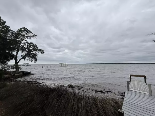 Navarre, FL 32566,00 Oak Harbor Drive