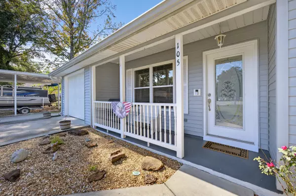 Crestview, FL 32539,105 Cedar Point Road