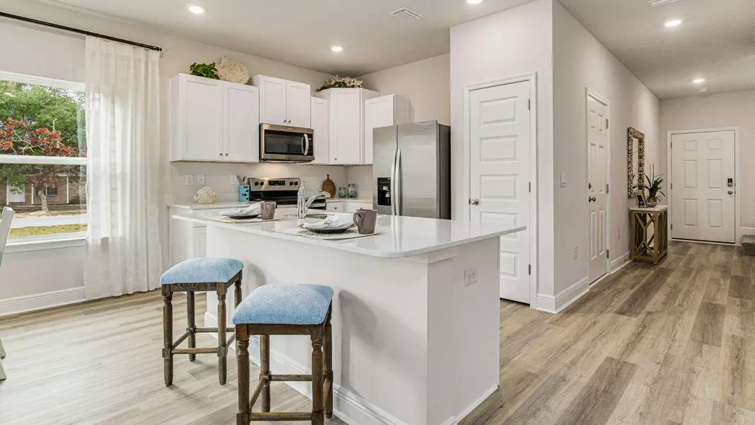 8475 Midtown Court, Navarre, FL 32566