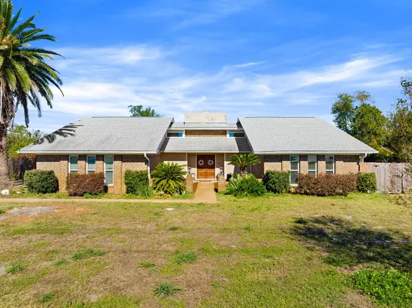 2212 St Andrews Boulevard, Panama City, FL 32405