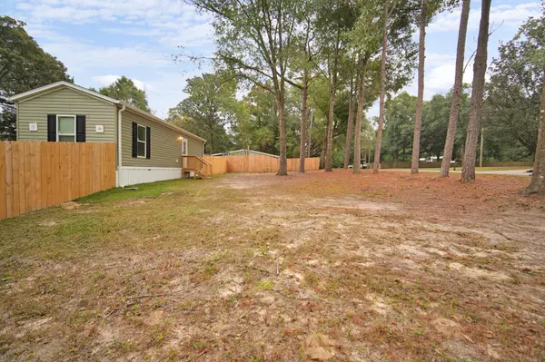 Crestview, FL 32536,2303 LEWIS ST Street