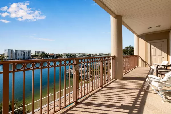 Destin, FL 32541,724 Harbor Boulevard #UNIT 101