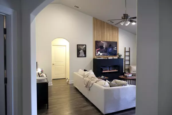 Navarre, FL 32566,6841 Nelson Street