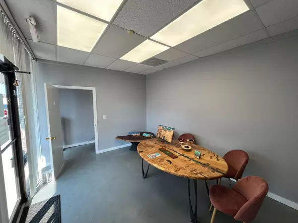 Valparaiso, FL 32580,410 Government Avenue Avenue #C