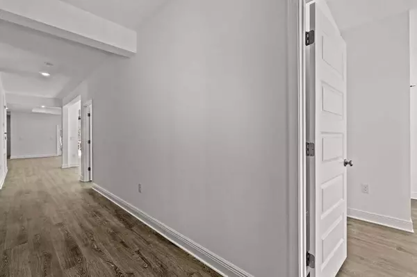 Freeport, FL 32439,16 W Farm Owl Drive