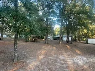 Defuniak Springs, FL 32433,63 Cherokee Circle