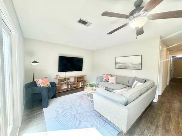 Niceville, FL 32578,1002 Julia Avenue