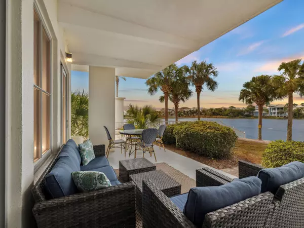 Panama City Beach, FL 32413,118 Carillon Market Street  #102